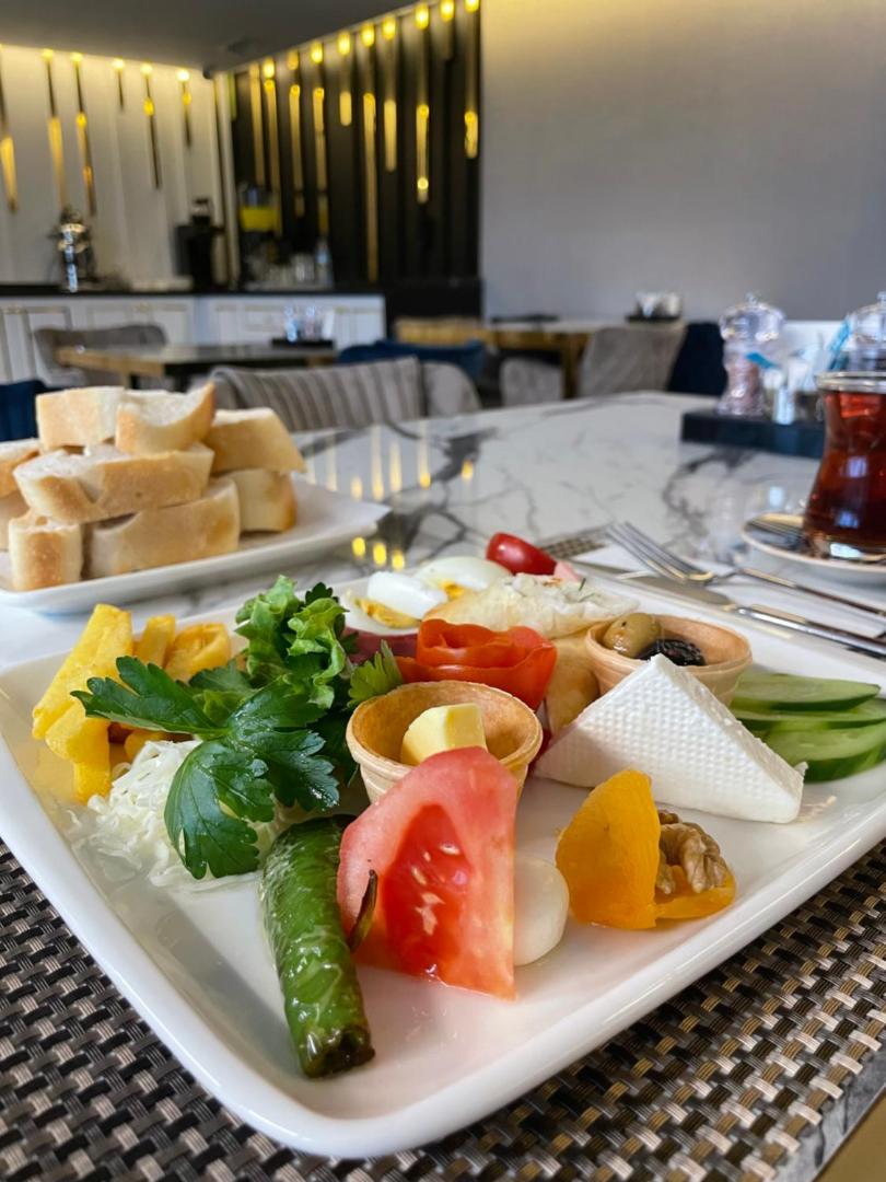 Operla Airport Hotels, Trademark Collection by Wyndham