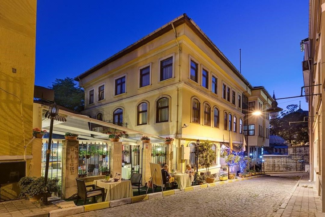 Arinc Hotel