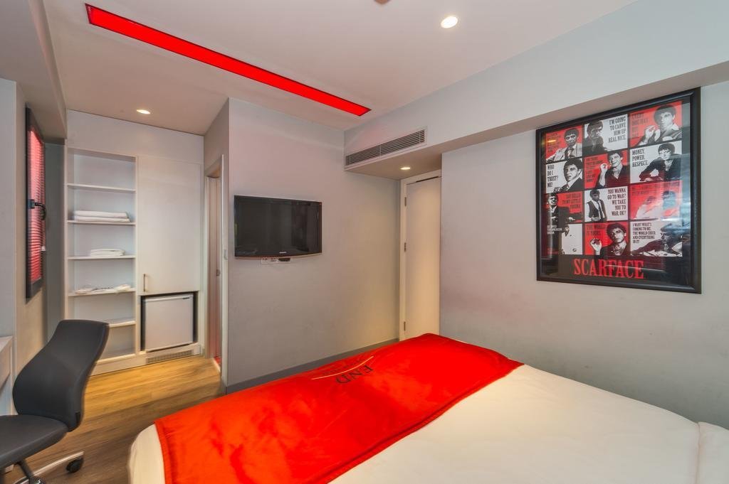 The Row Taksim Hotel