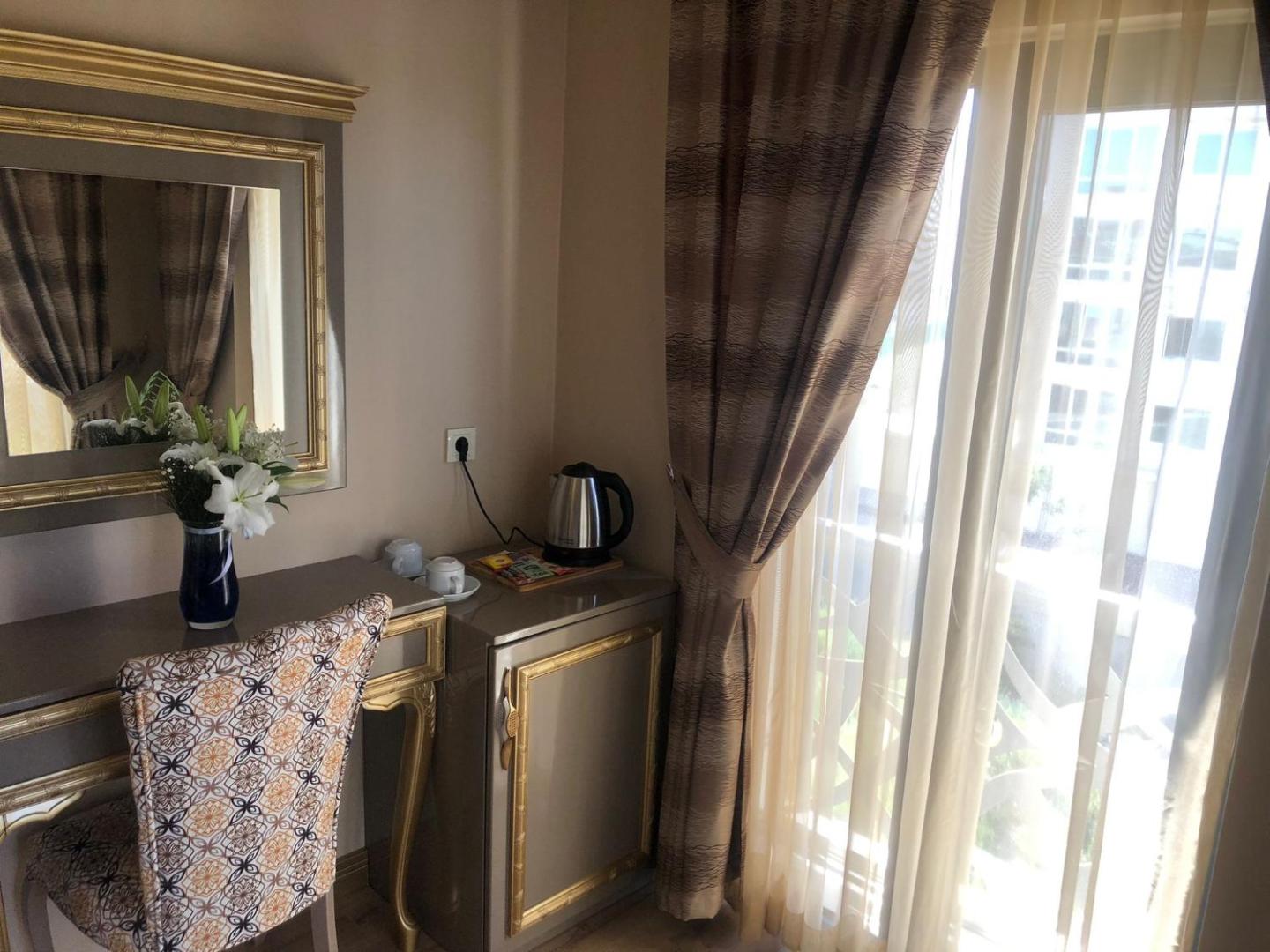 Golden Hill Hotel Downtown