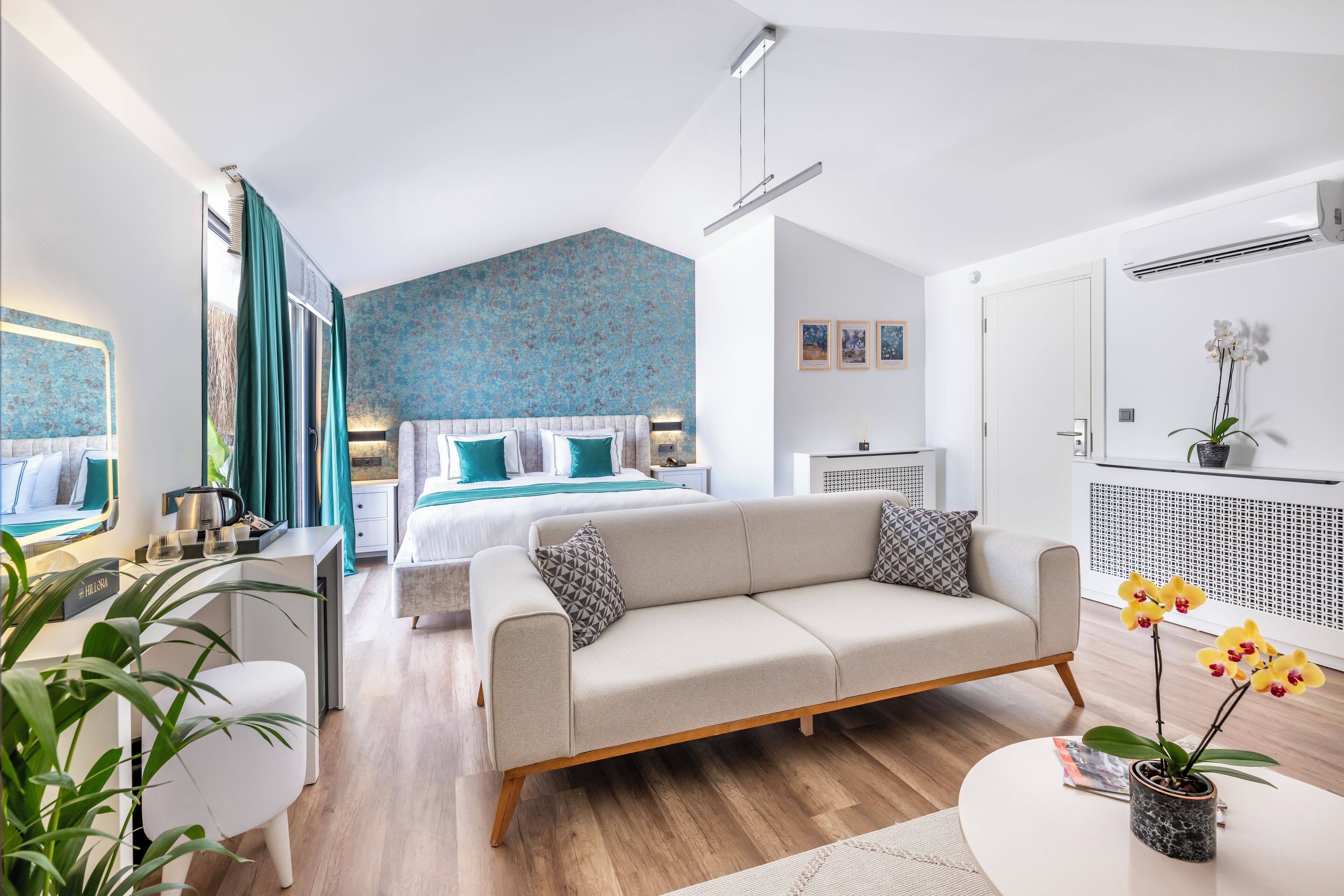 Hillora Hotel