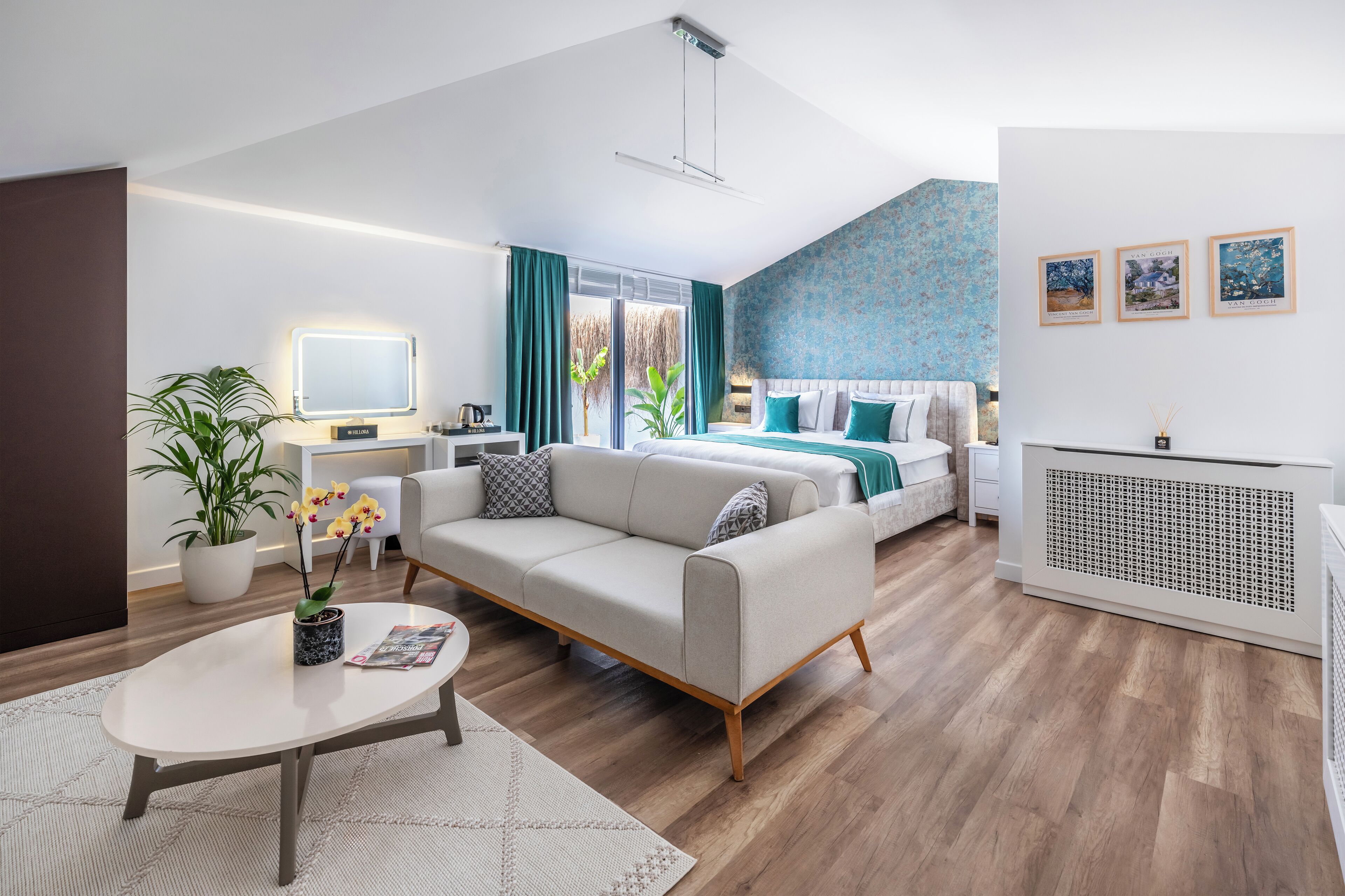 Hillora Hotel