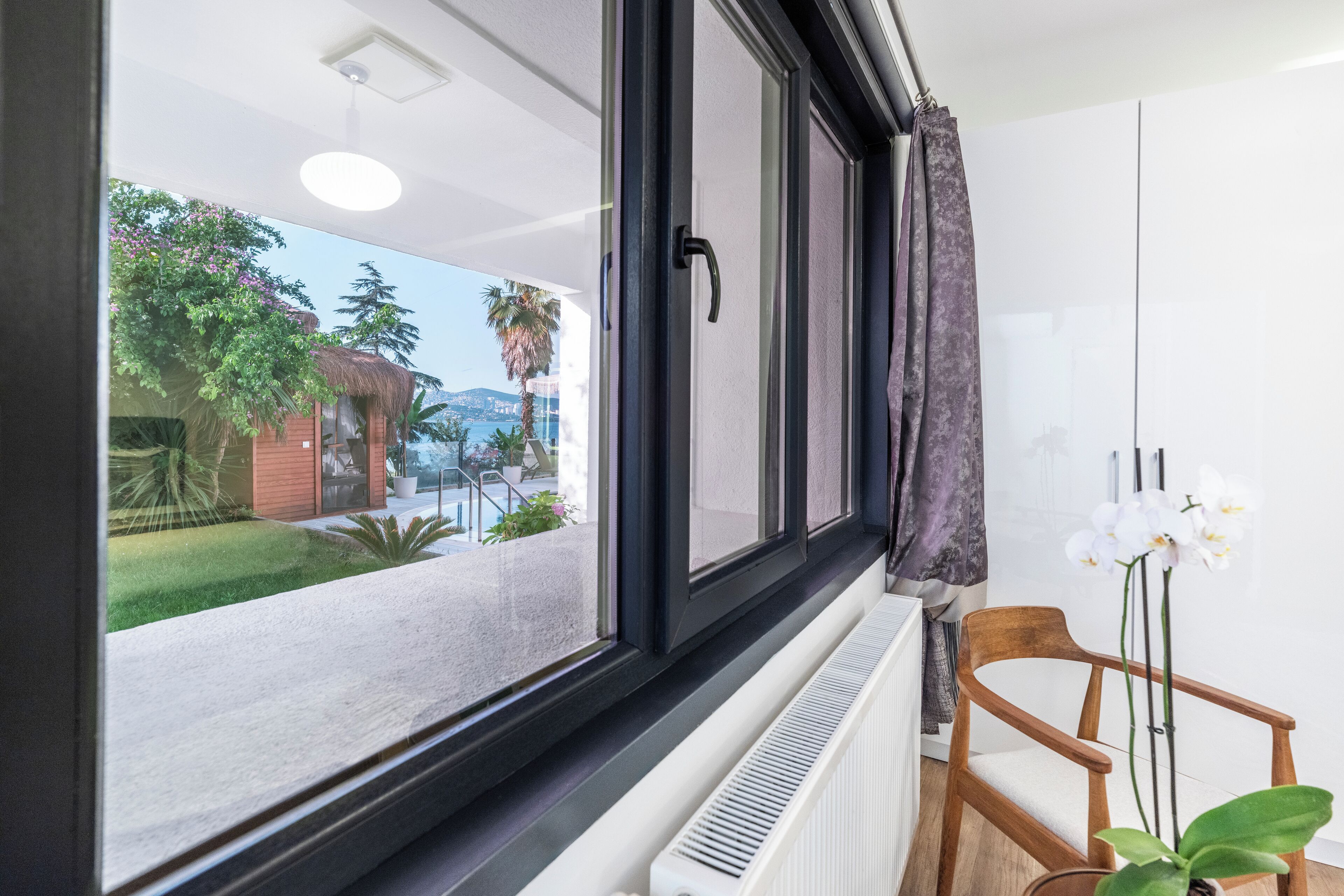 Hillora Hotel