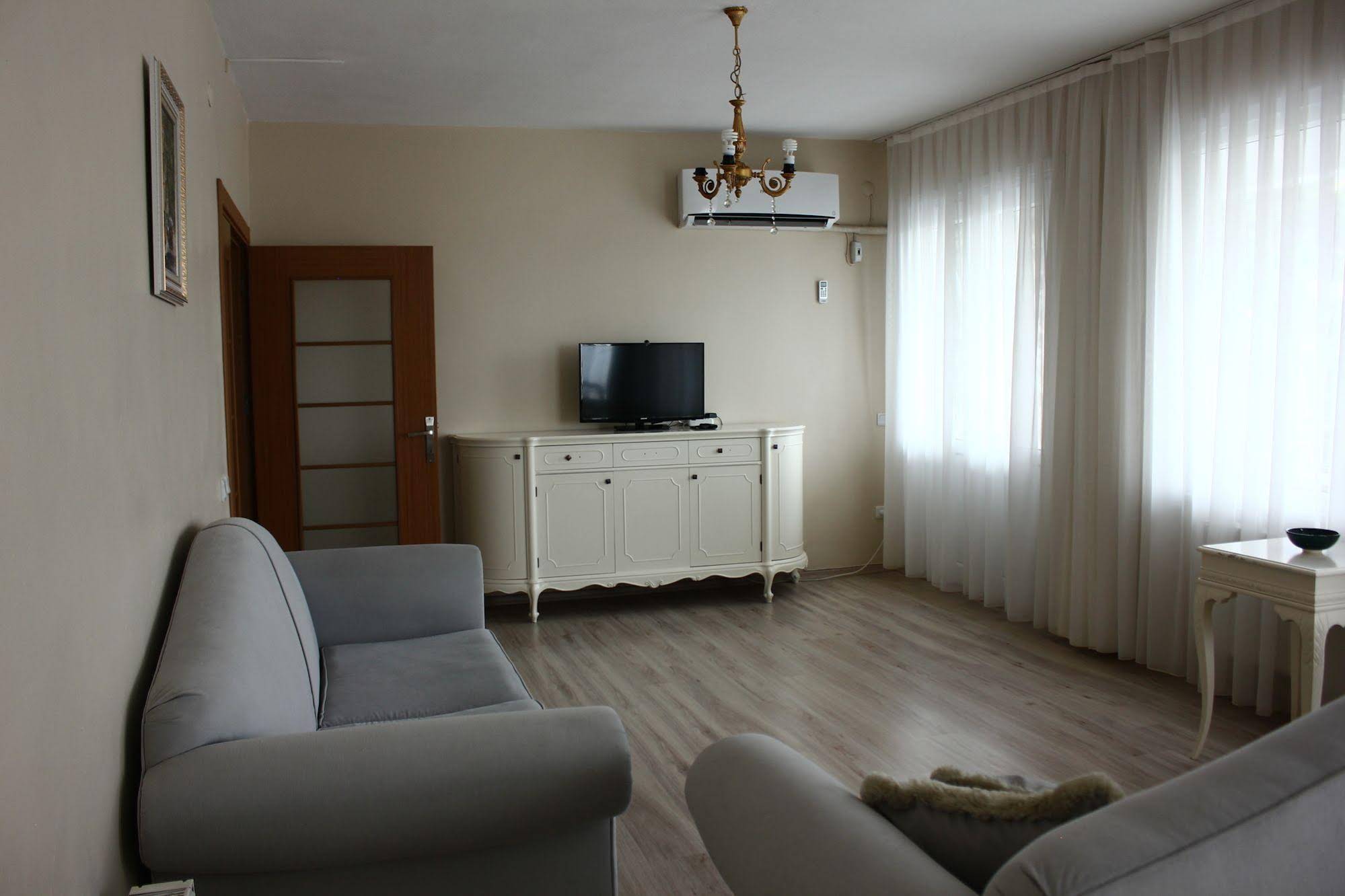 Karadag Apart Hotel
