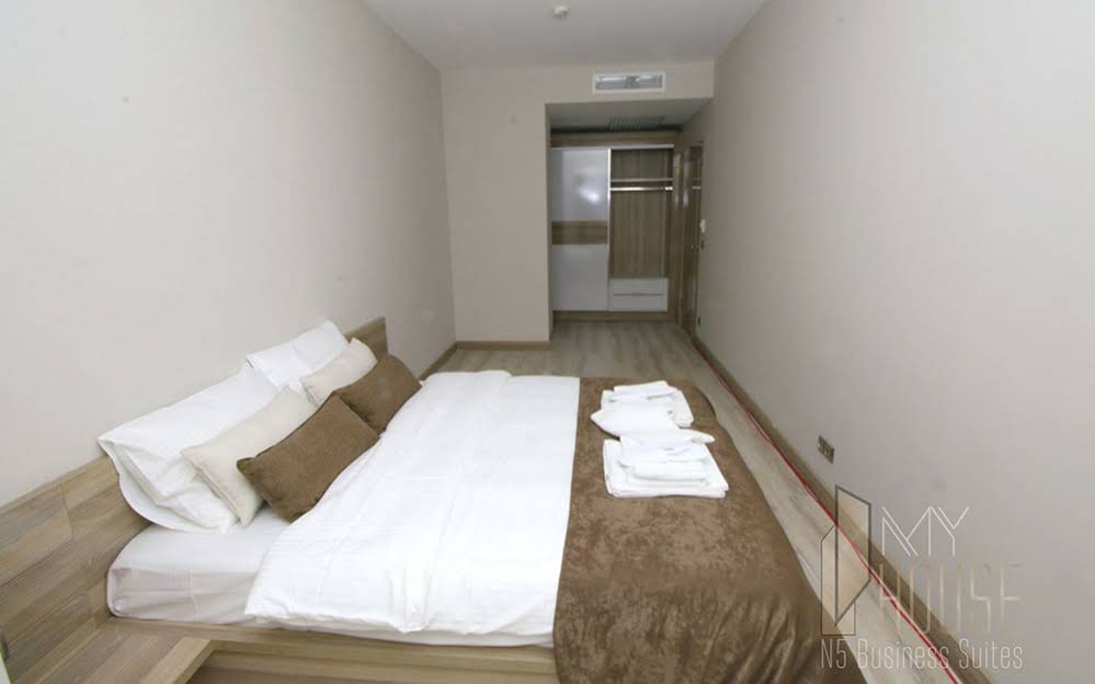 MyHouse Suites Hotel