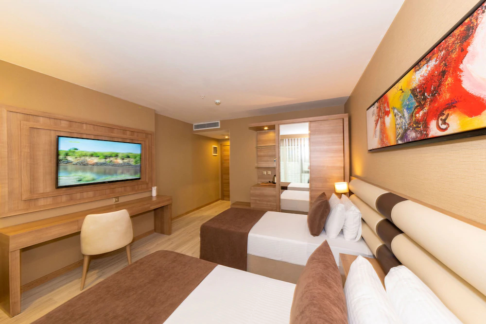 38 Hotel