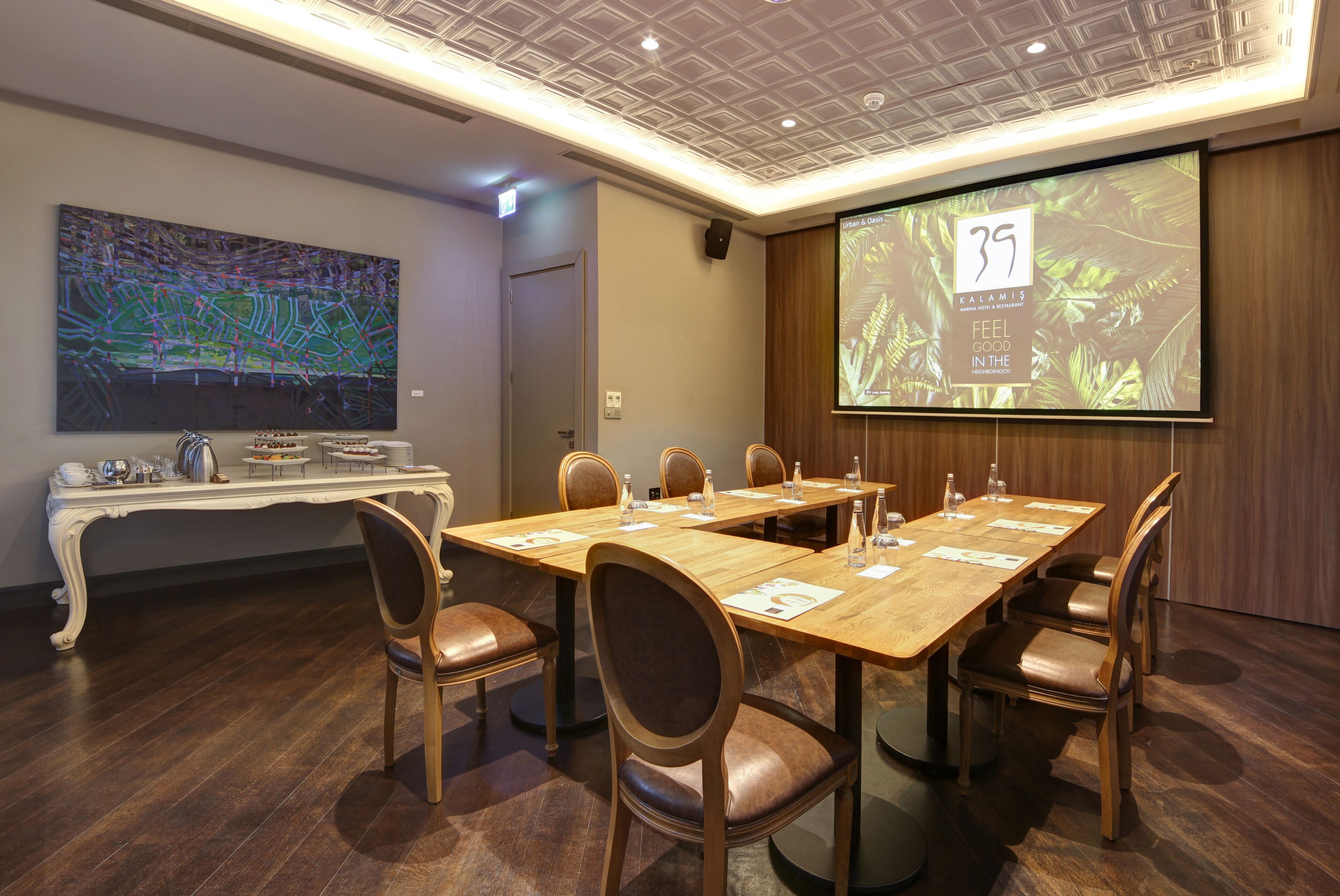 39 Kalamis Marina Hotel