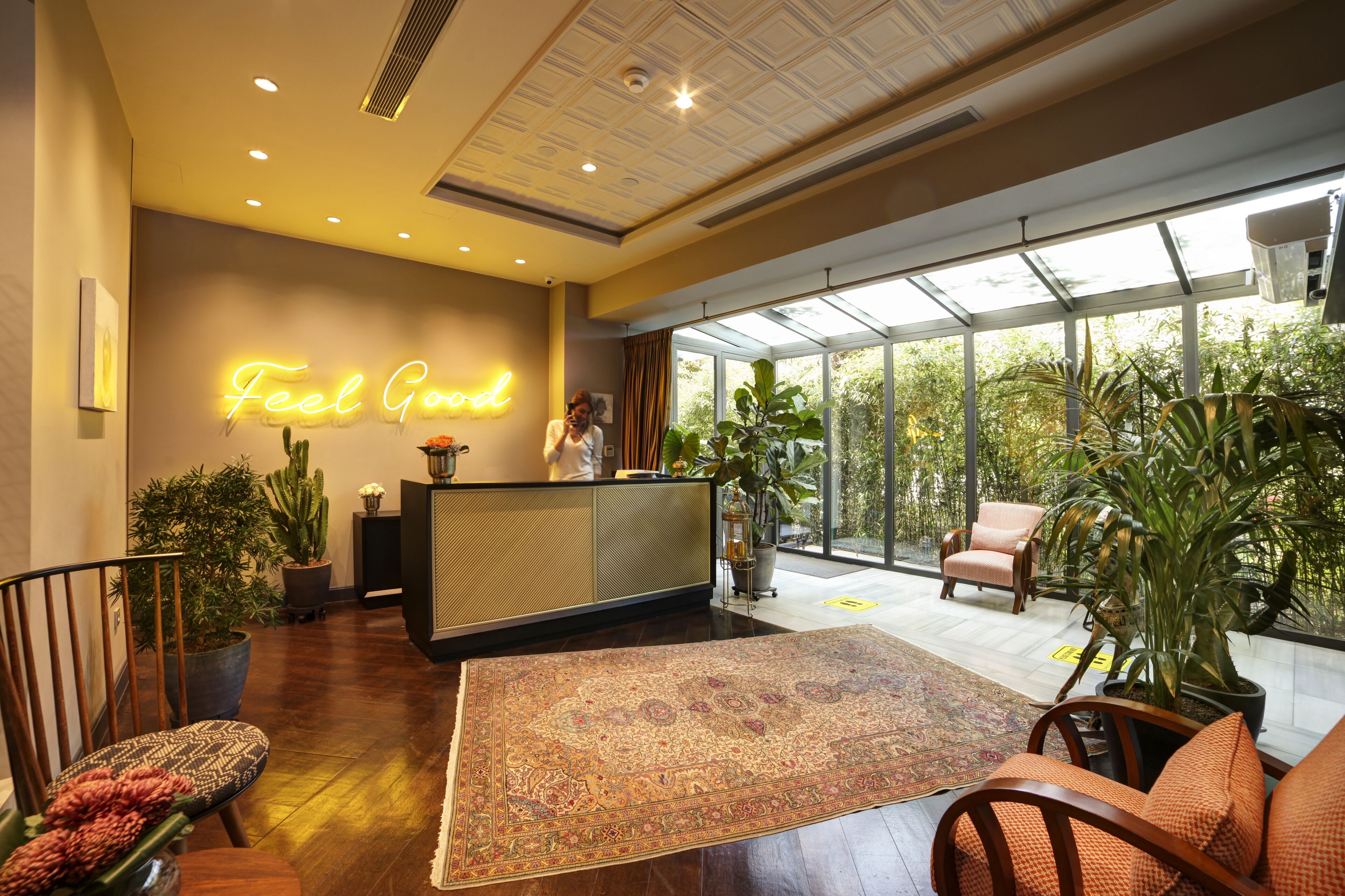 39 Kalamis Marina Hotel