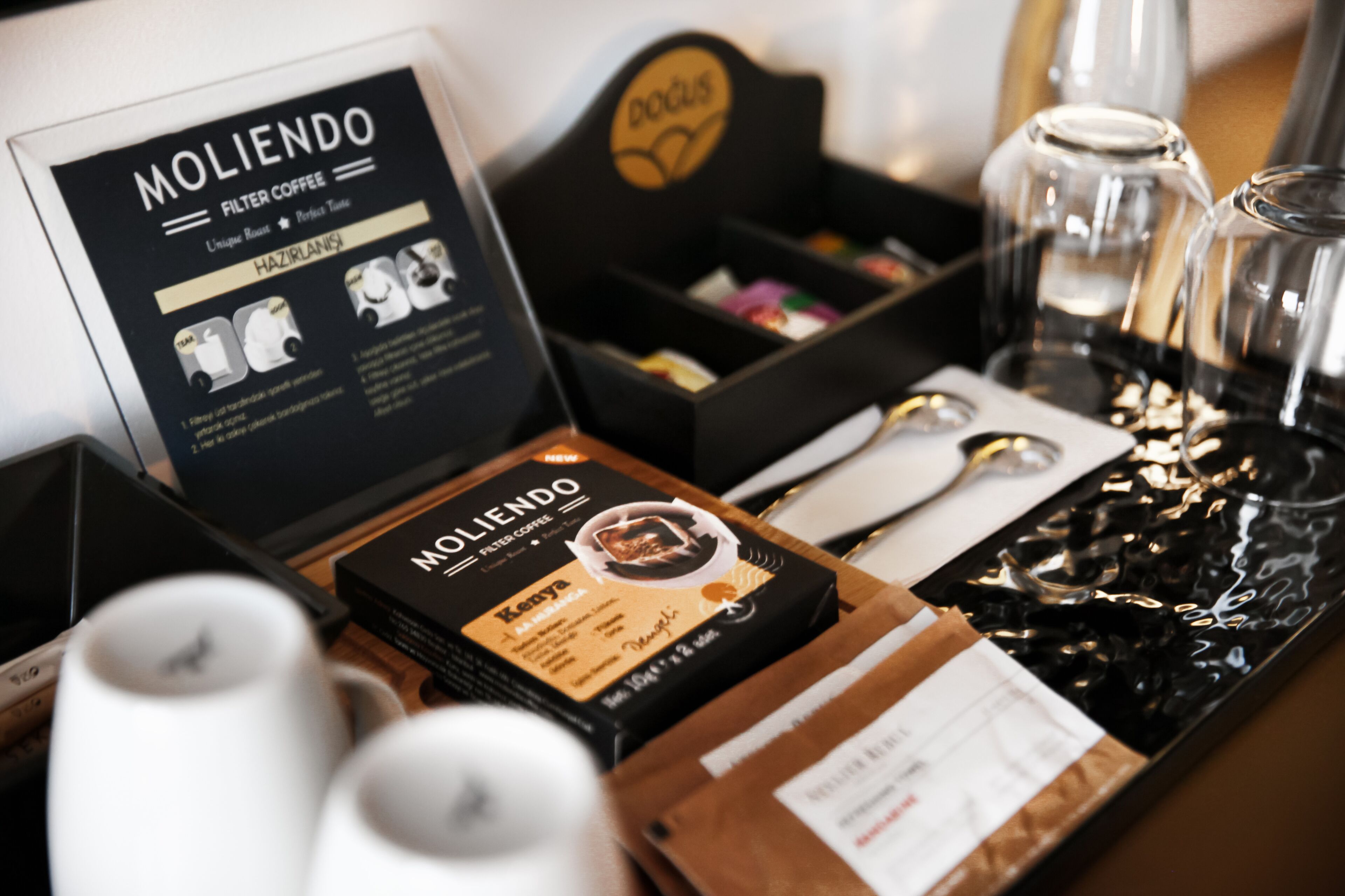 39 Kalamis Marina Hotel