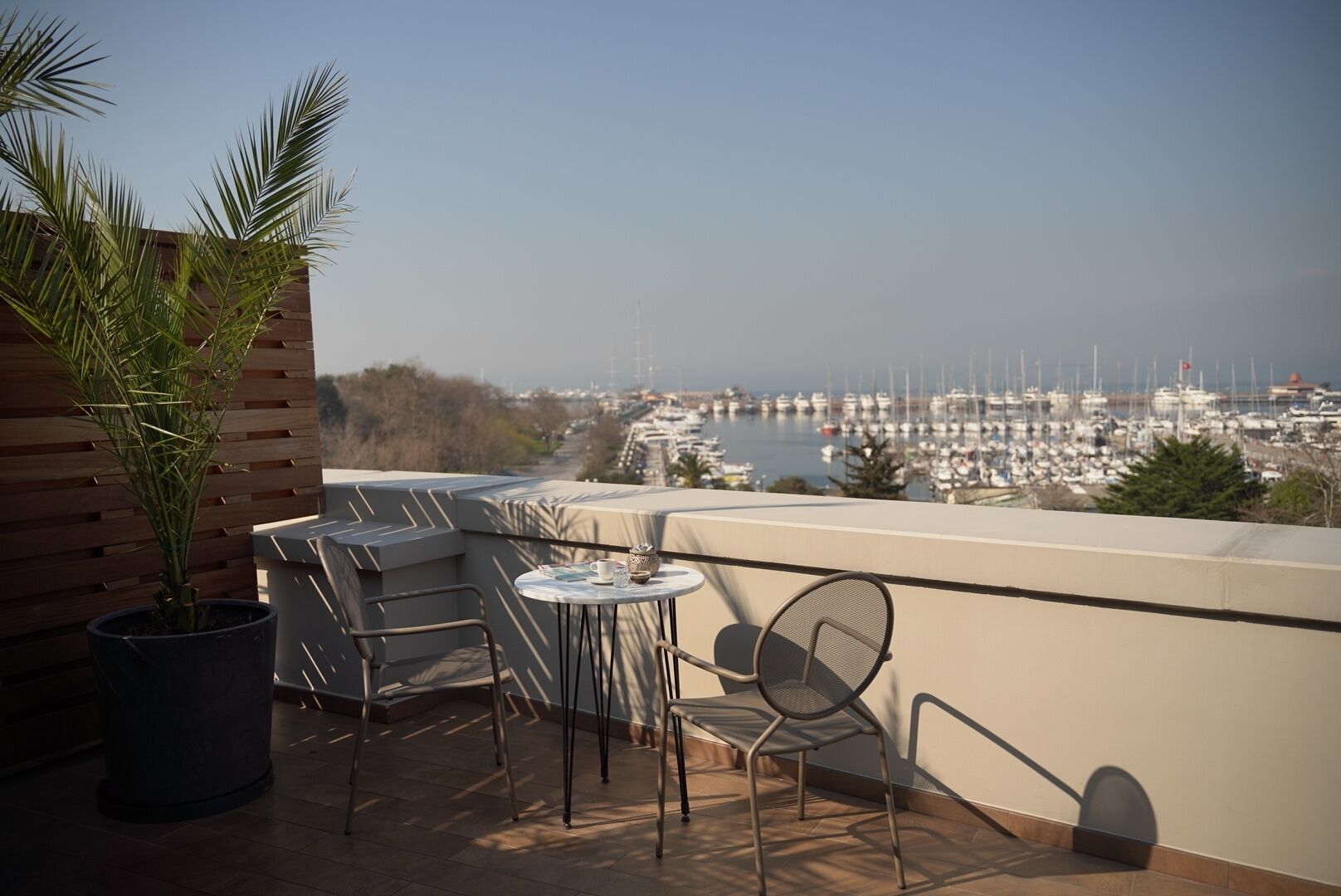 39 Kalamis Marina Hotel