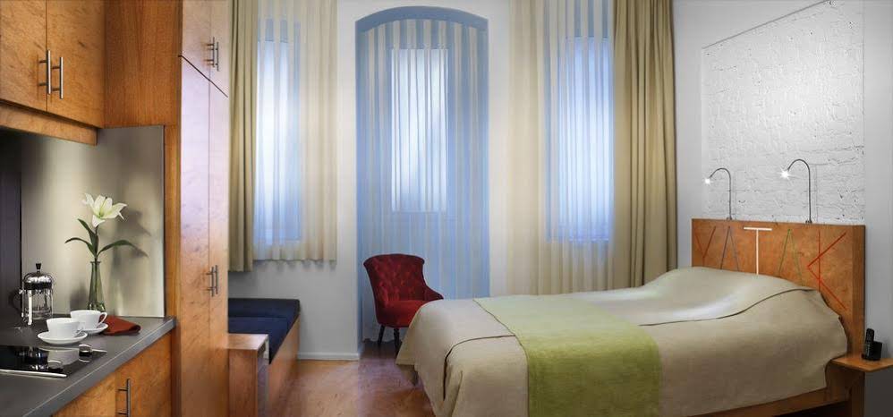Mayer Loft Suites