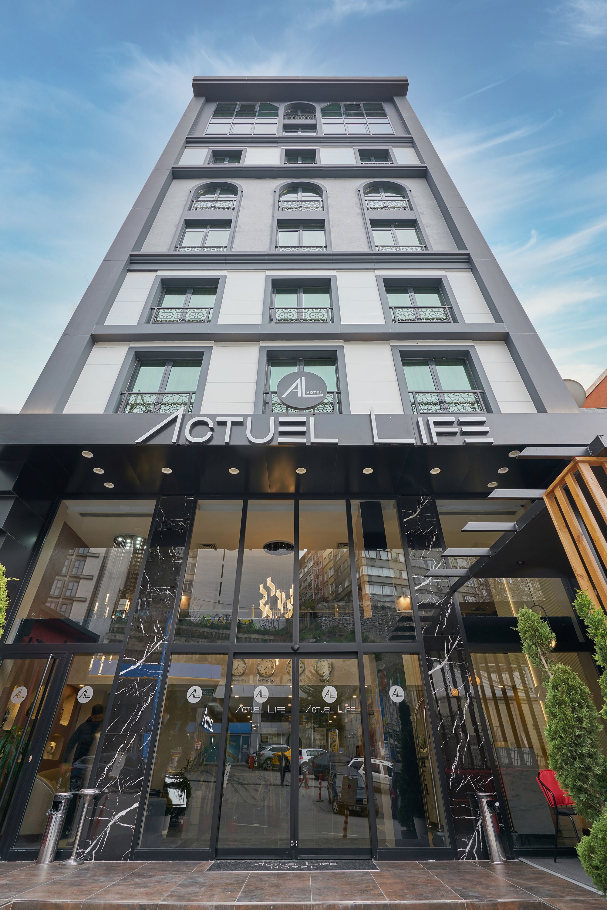 Actuel Life Hotel