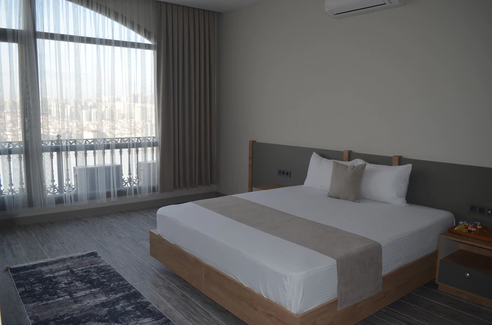 Agora Suites