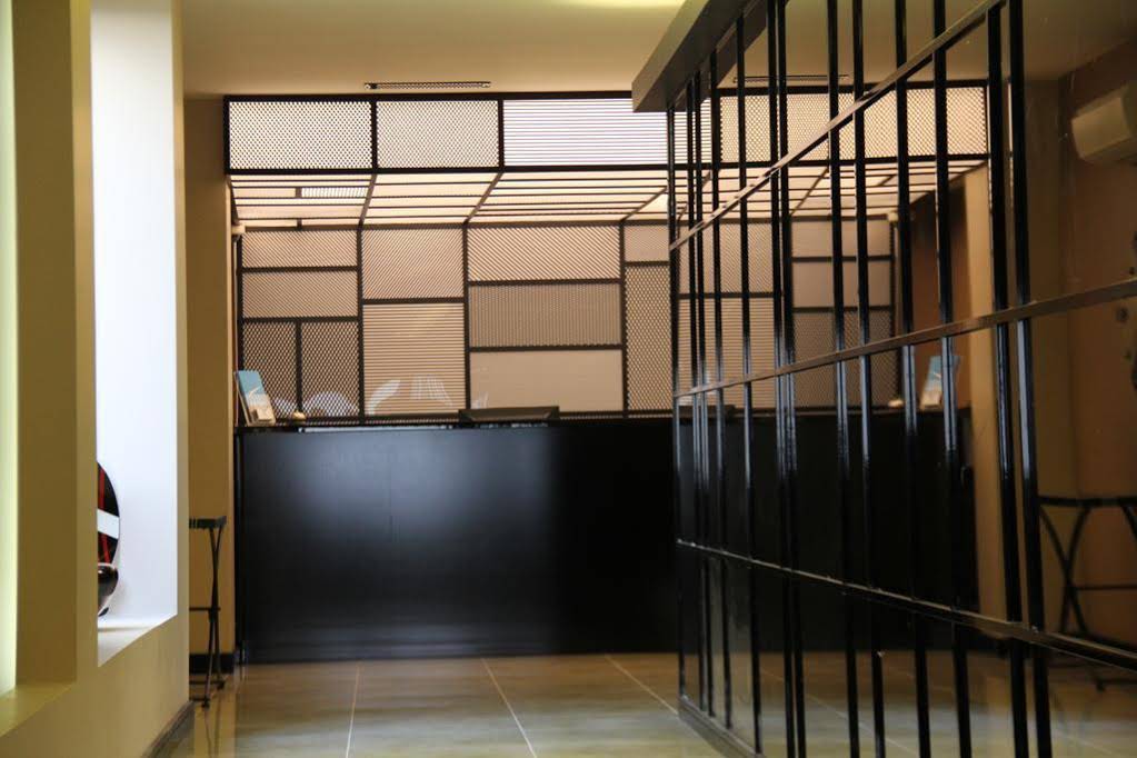 Airport Residence Hotel