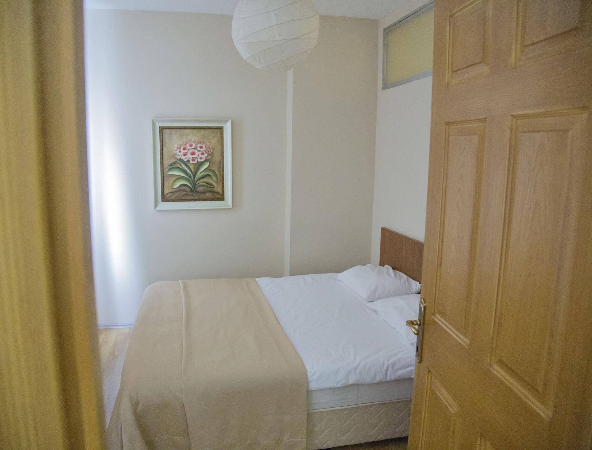 Airport Residence Hotel