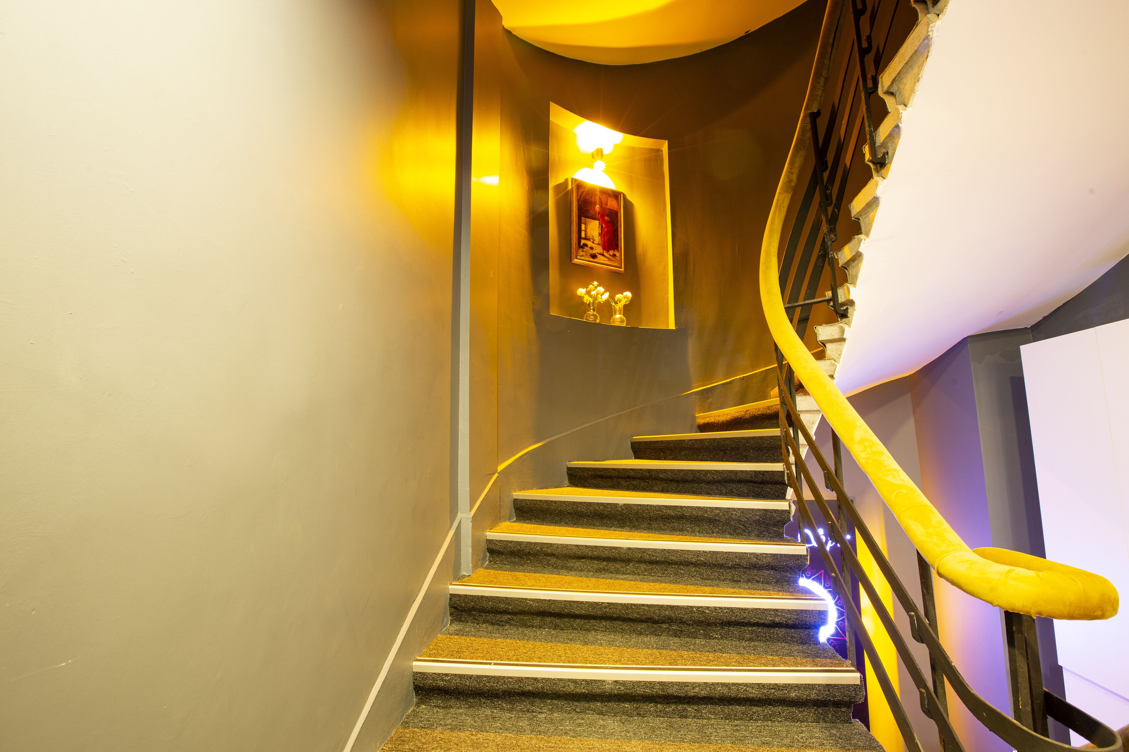 Alemeyn The Taksim Leons Hotel Cafe & Spa