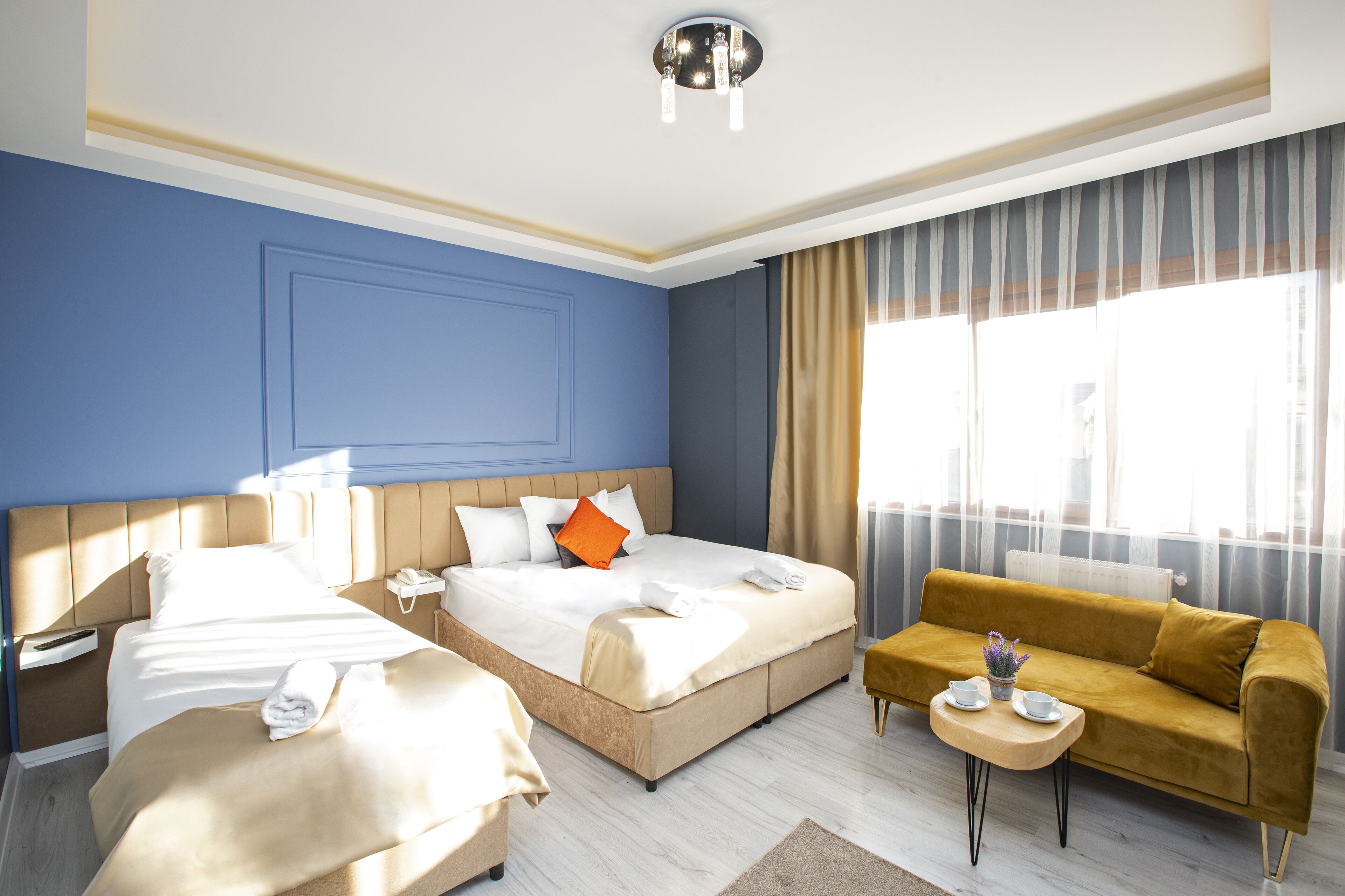 Alemeyn The Taksim Leons Hotel Cafe & Spa