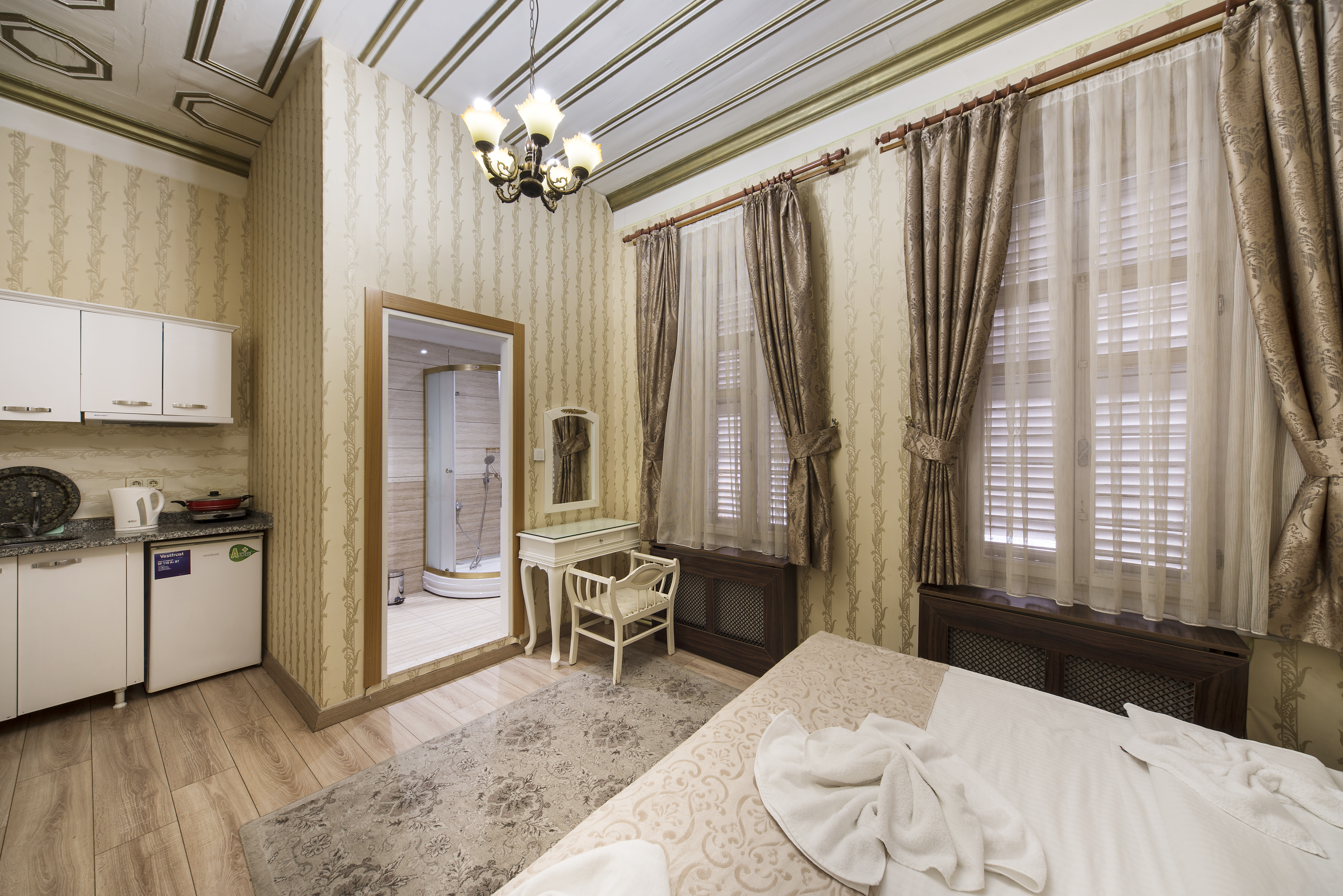 Alhambra Apart Hotel