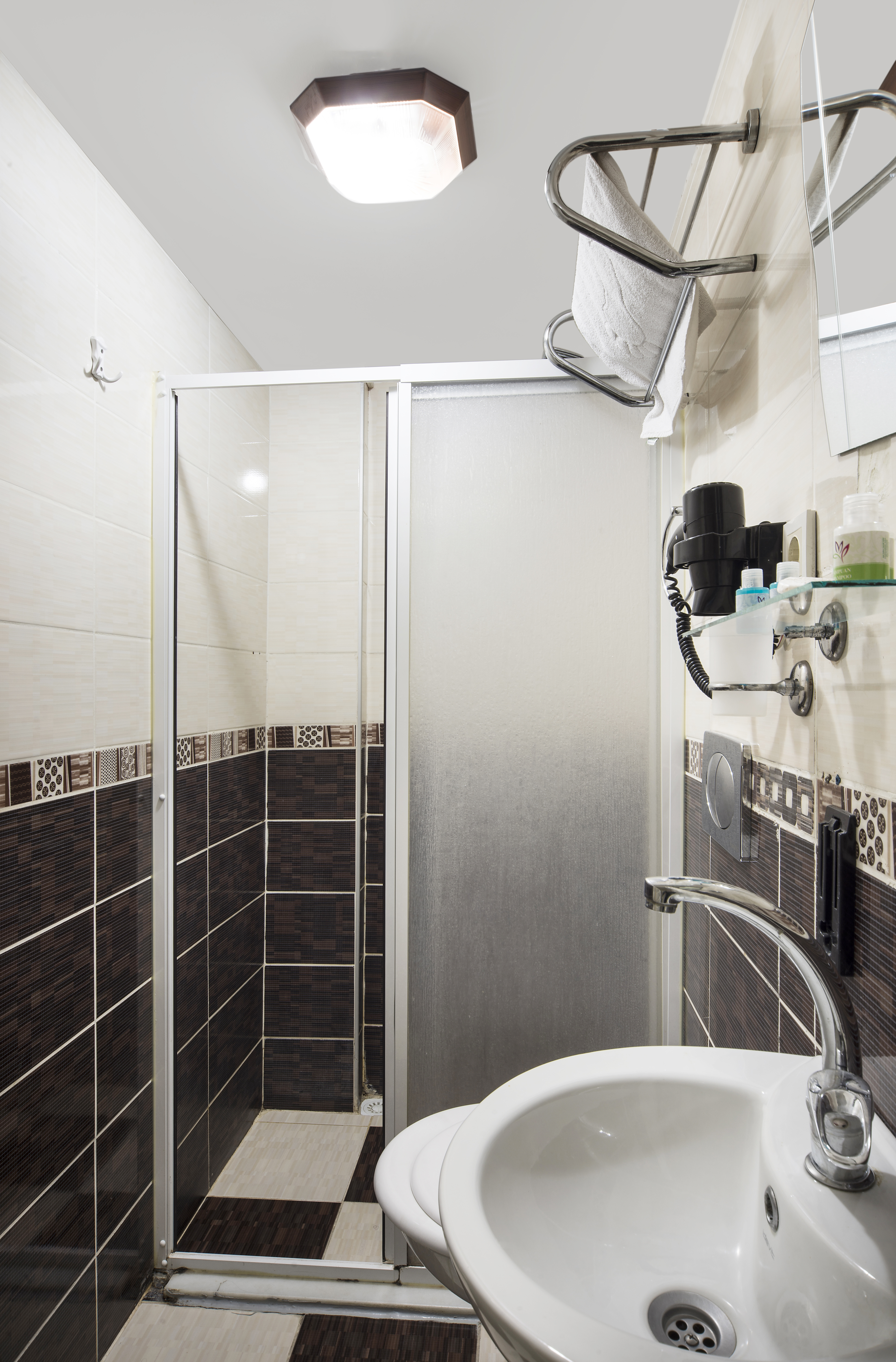 Alhambra Apart Hotel