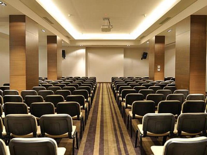 Alkoçlar Keban Hotel