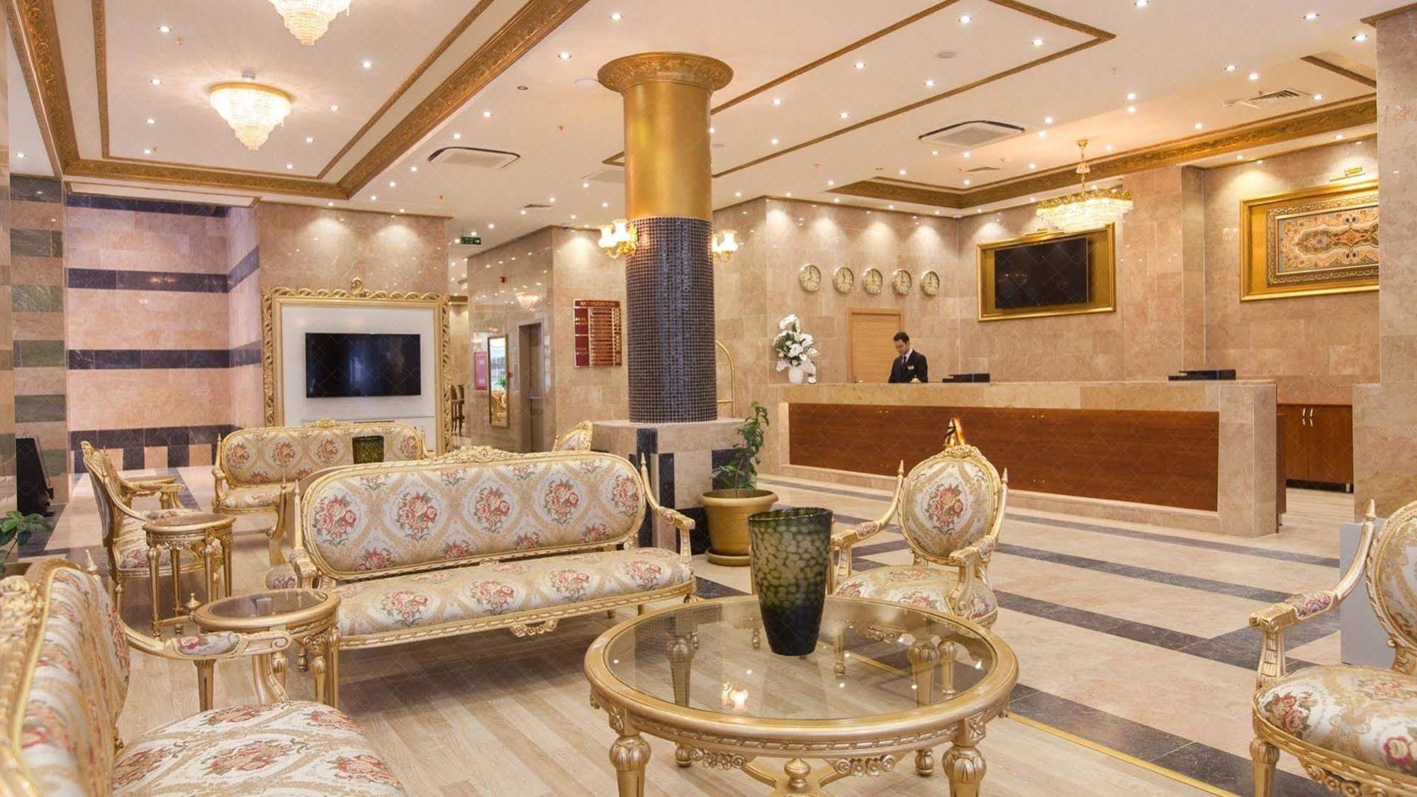 Alrazi Hotel