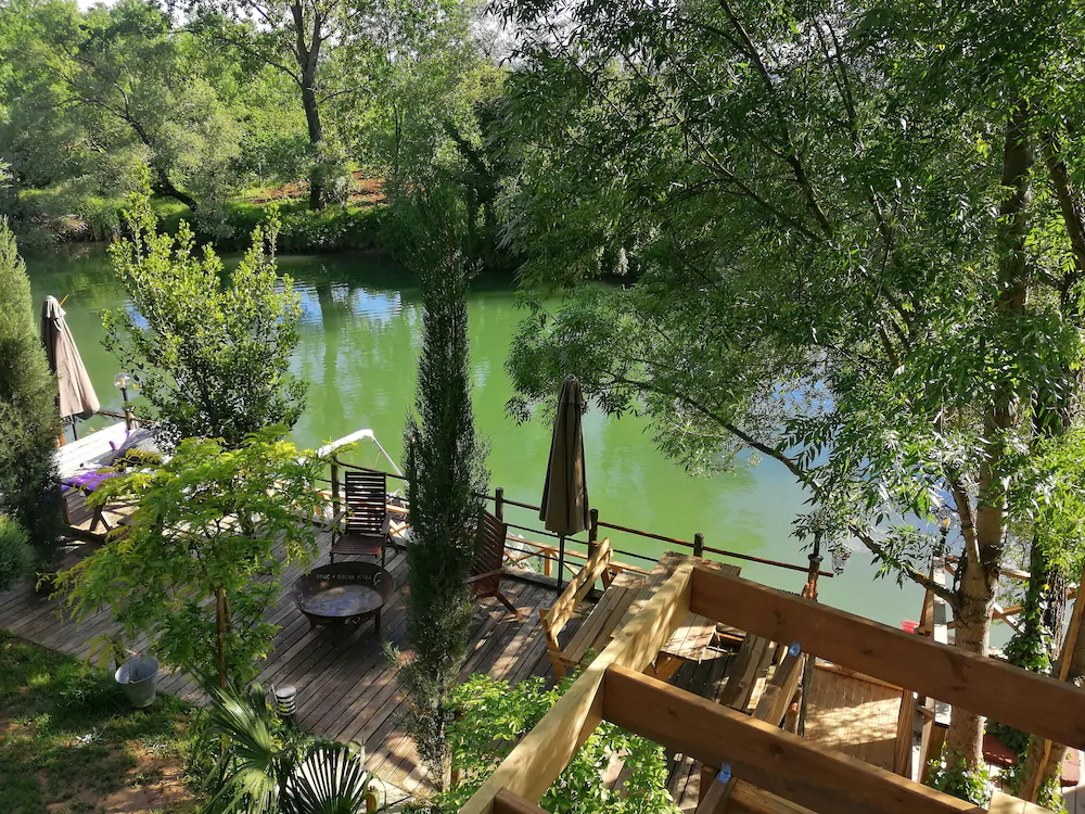 Antik River House