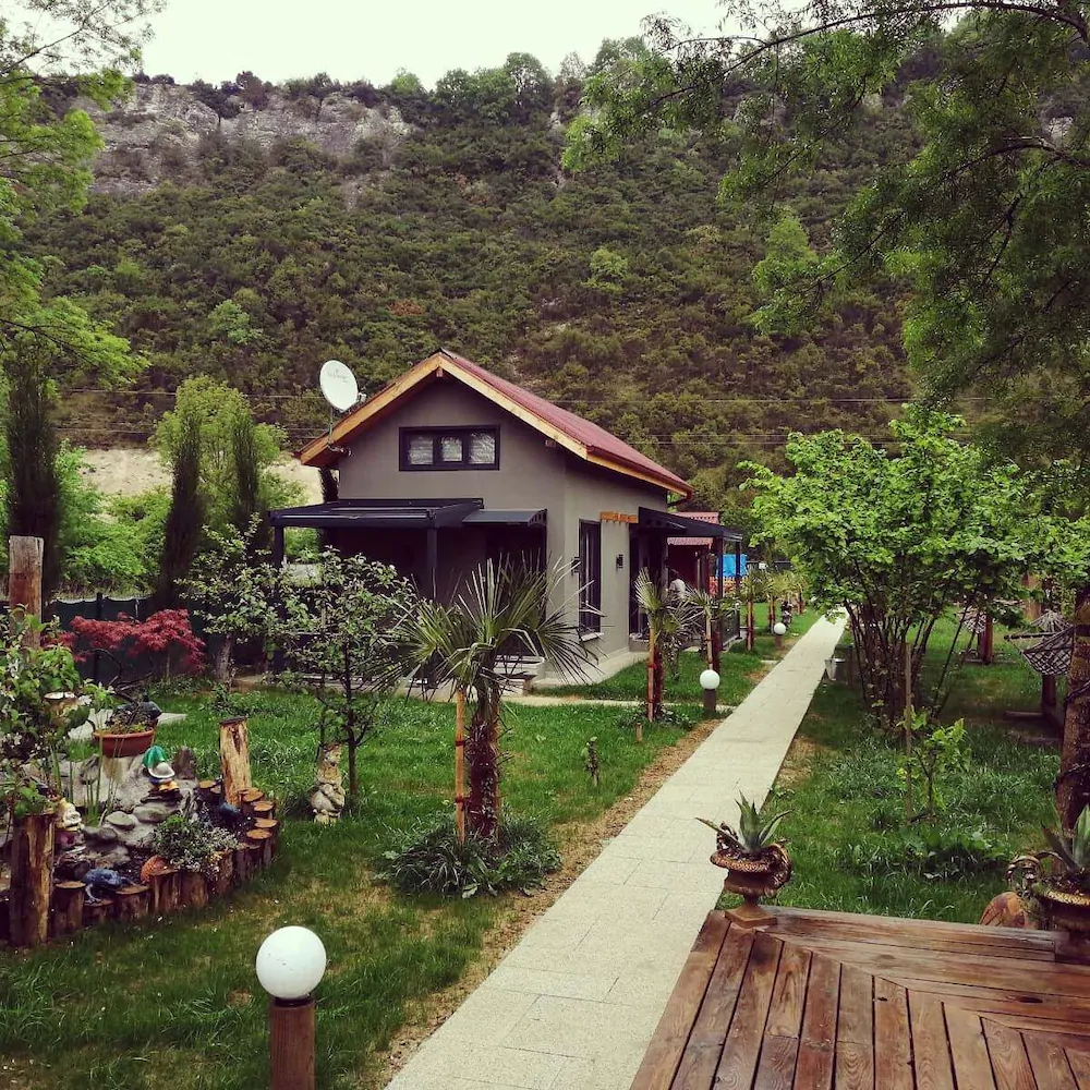 Antik River House