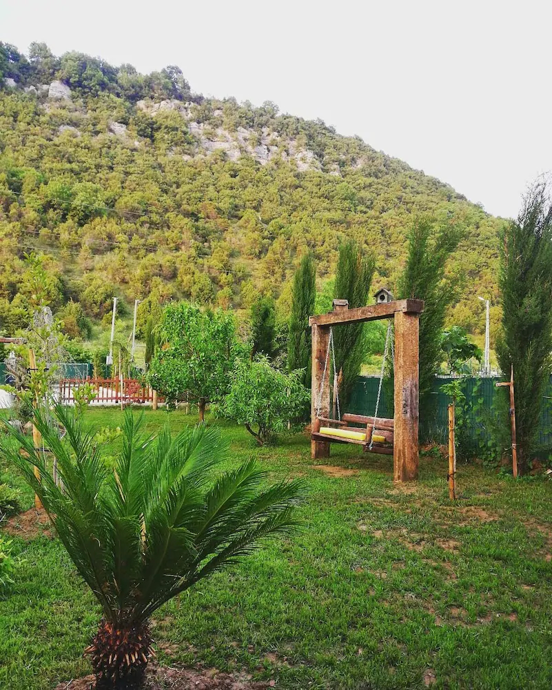 Antik River House