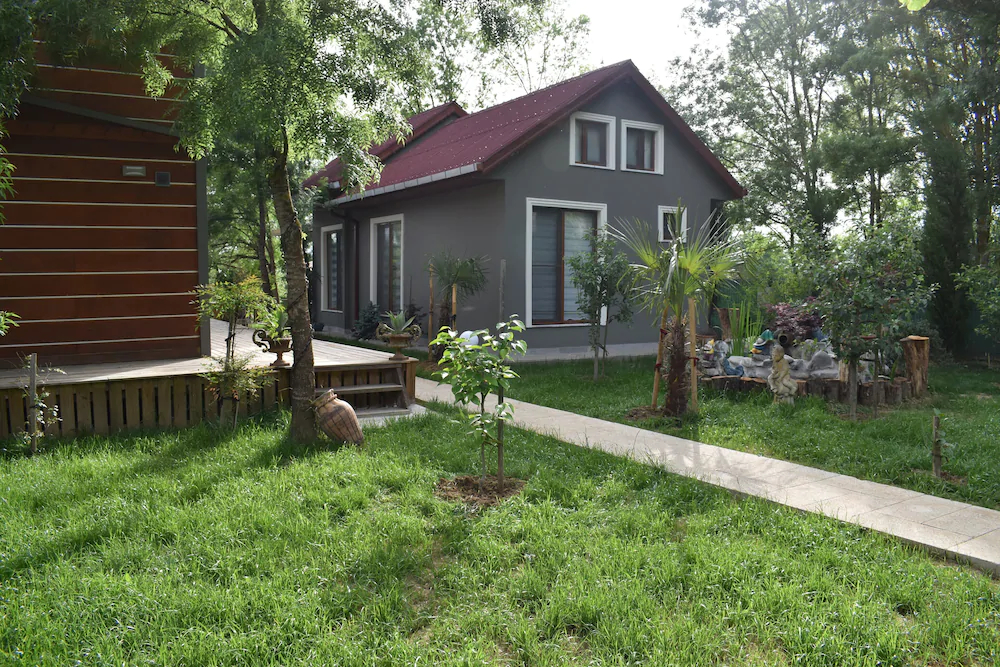 Antik River House