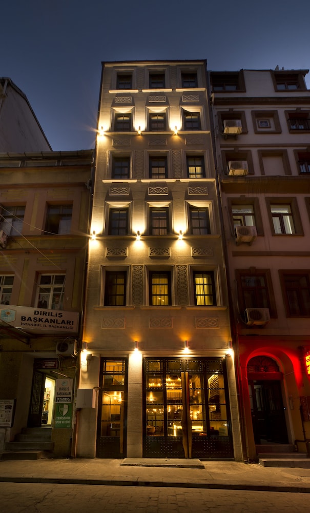 Taksim Avenue Hotel