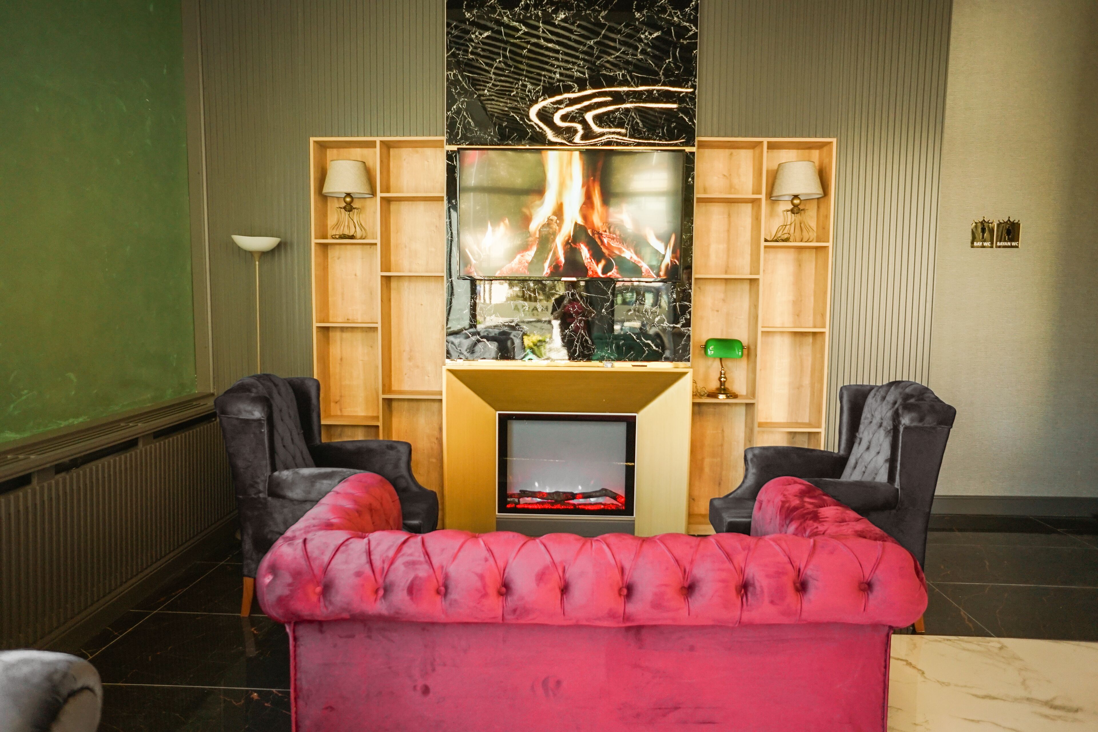 Aram Otel