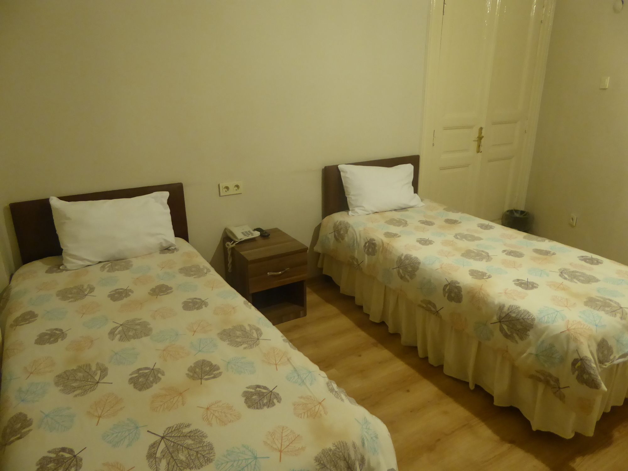 Boss To Hotel Taksim