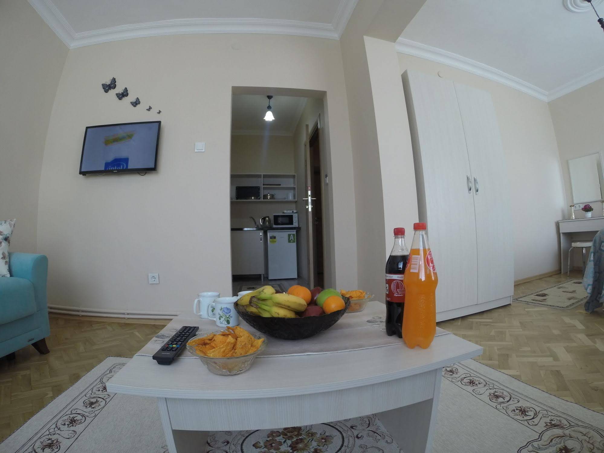 Atam Suites & Apart