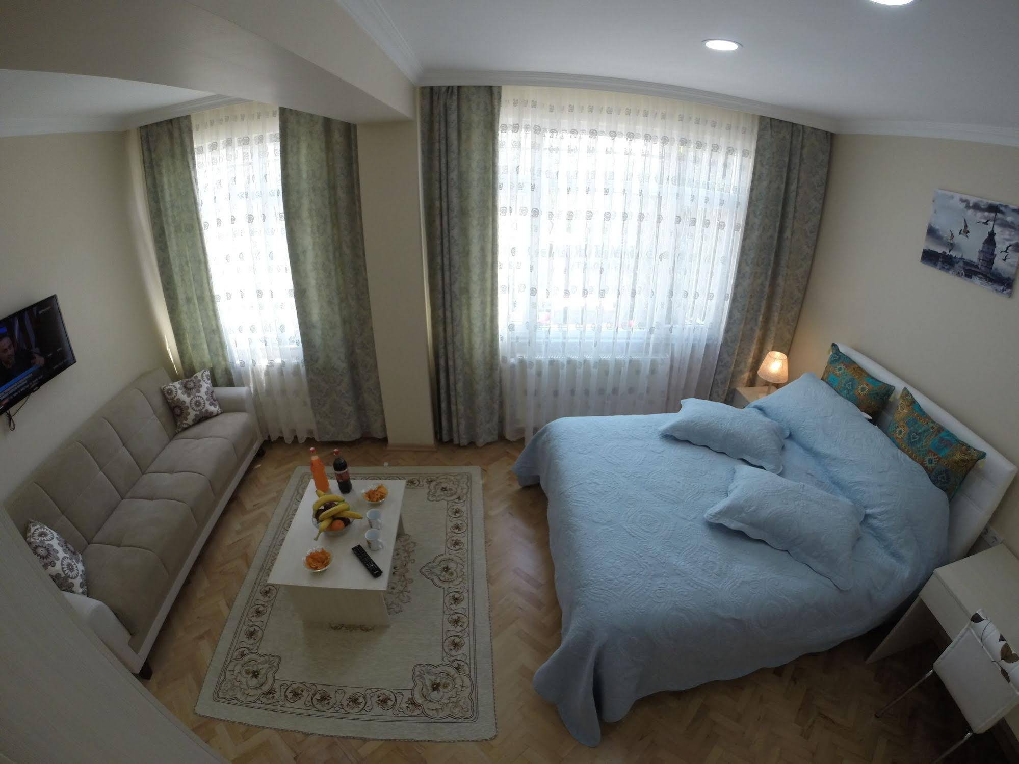 Atam Suites & Apart