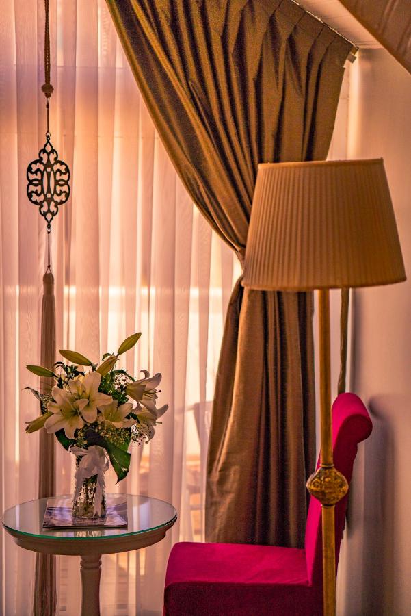 Avicenna Hotel