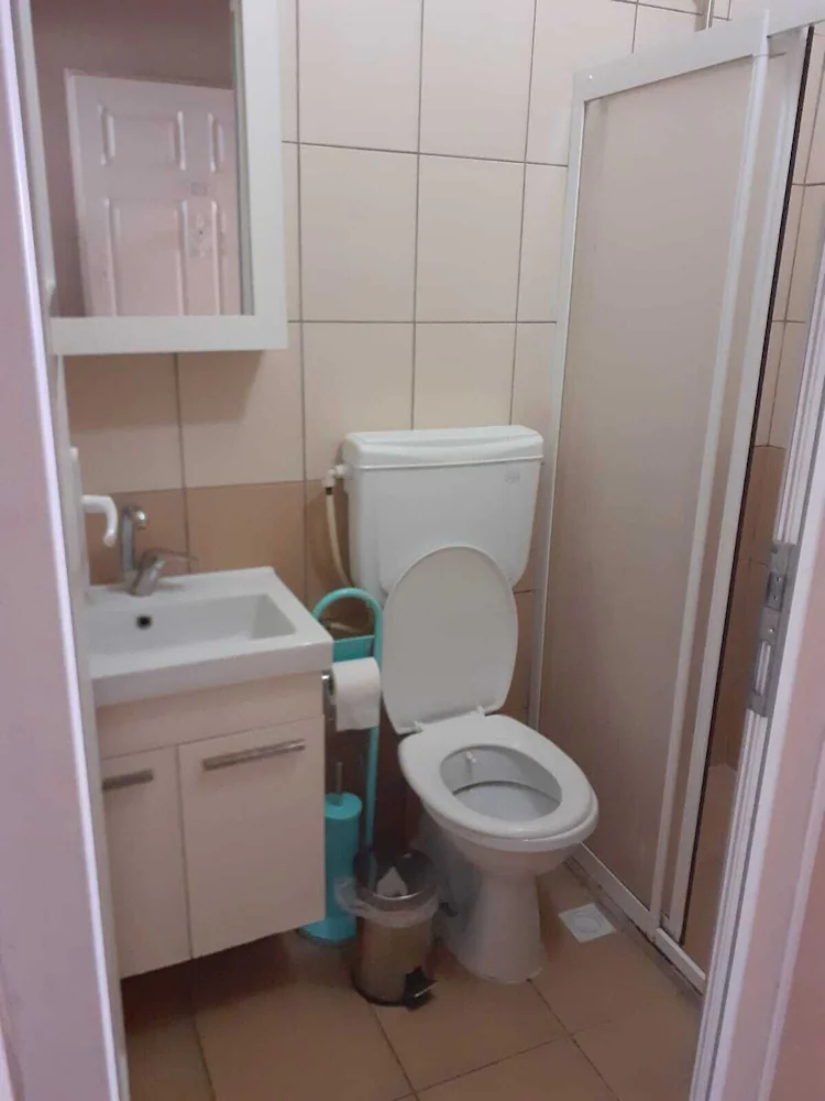 Avrasya Hostel