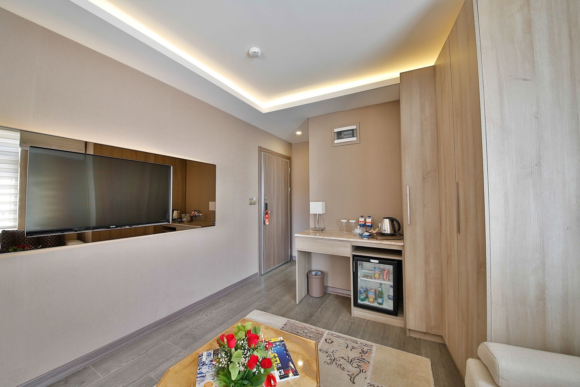 Ayramin Deluxe Hotel