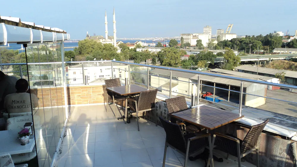 Bade Otel
