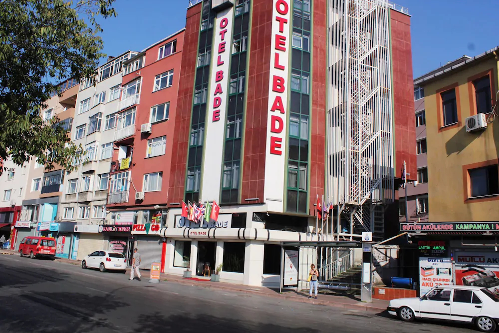 Bade Otel
