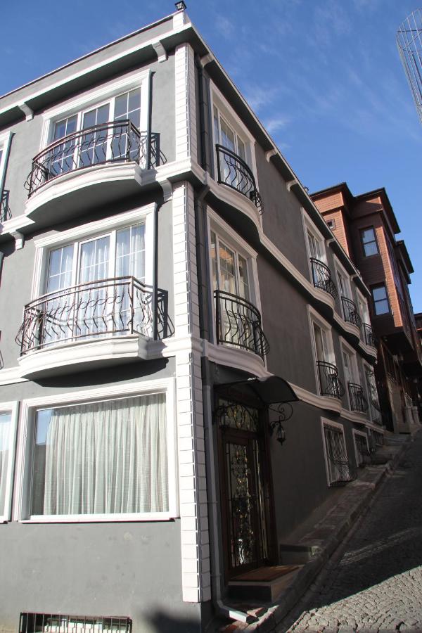 Basileus Hotel