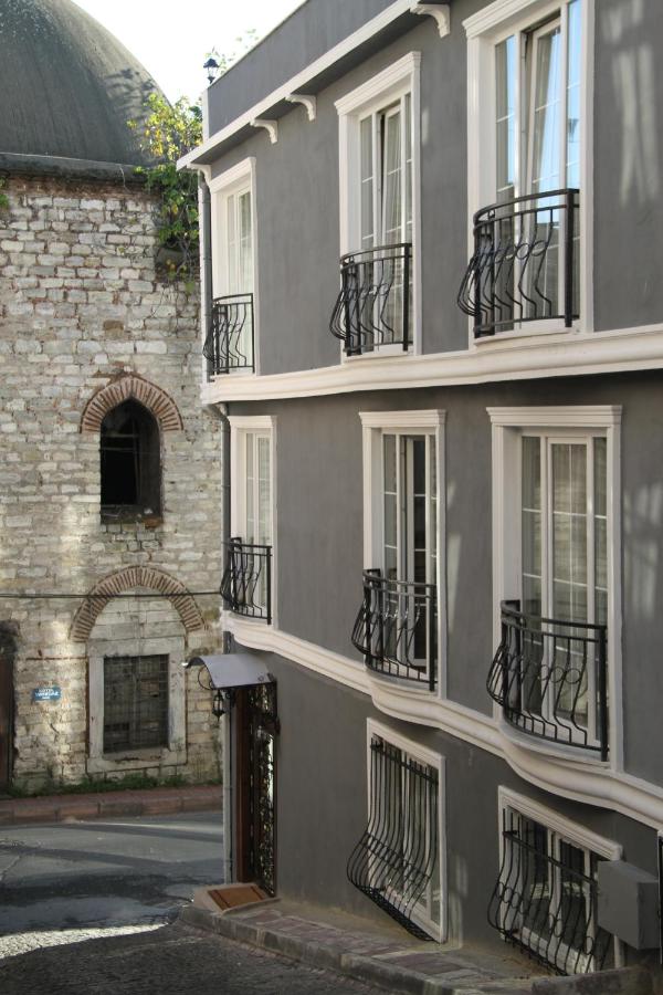 Basileus Hotel