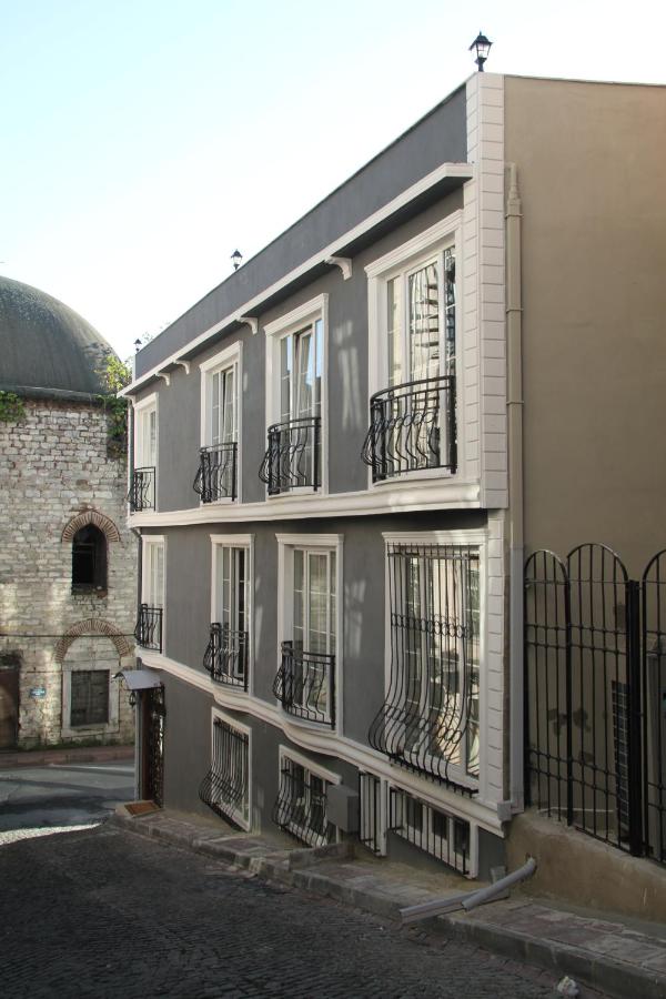 Basileus Hotel