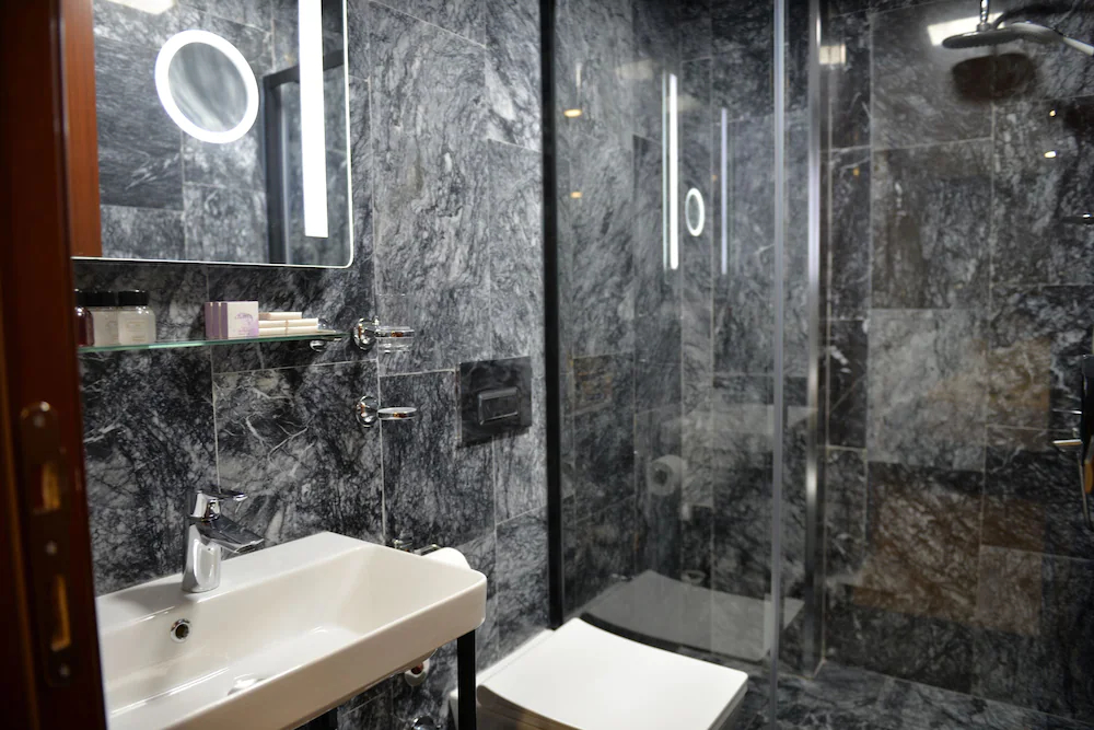 Basilissis Hotel