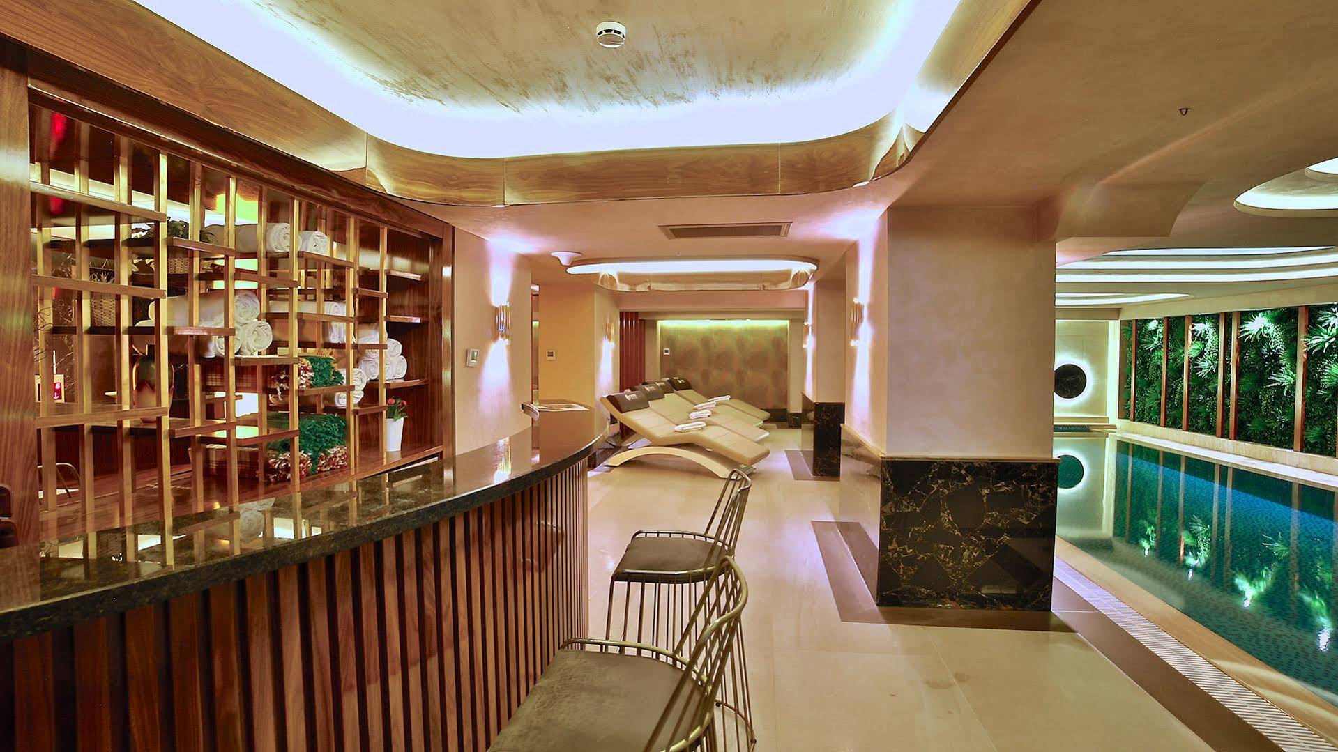 Beethoven Premium Hotel