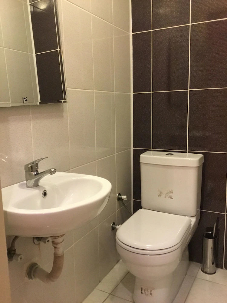 Berce Apartment & Suites