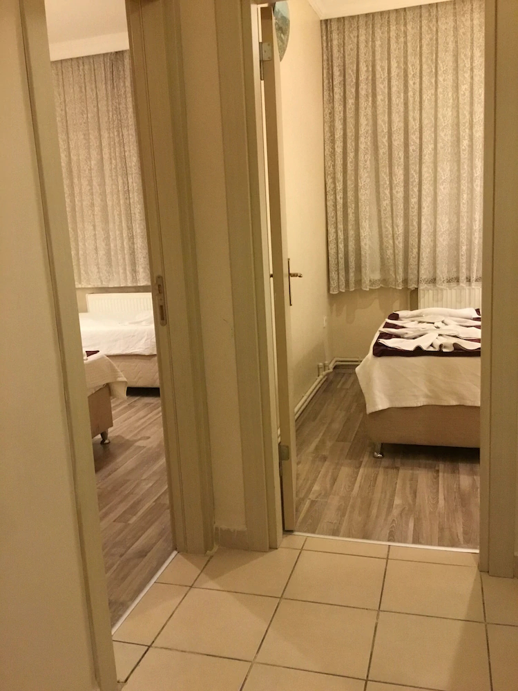 Berce Apartment & Suites