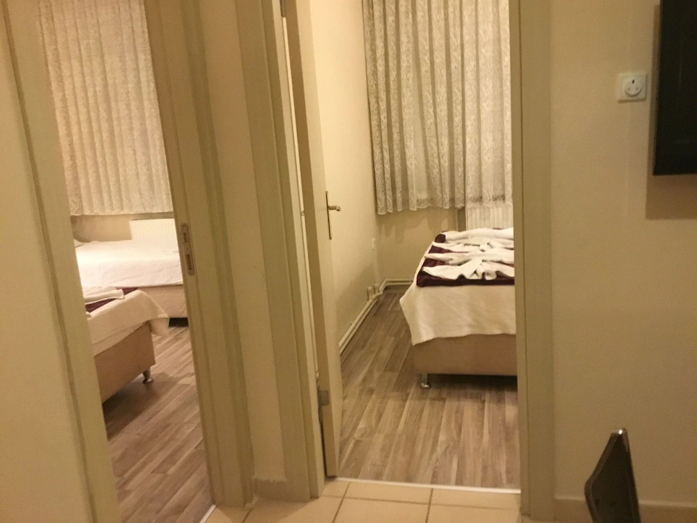 Berce Apartment & Suites