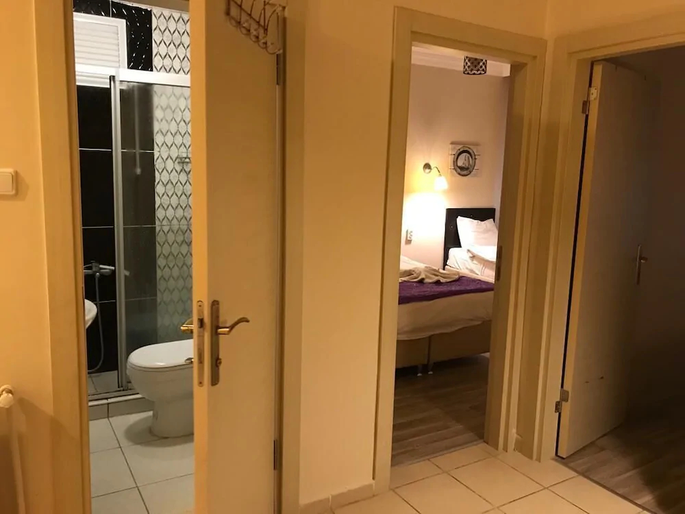 Berce Apartment & Suites