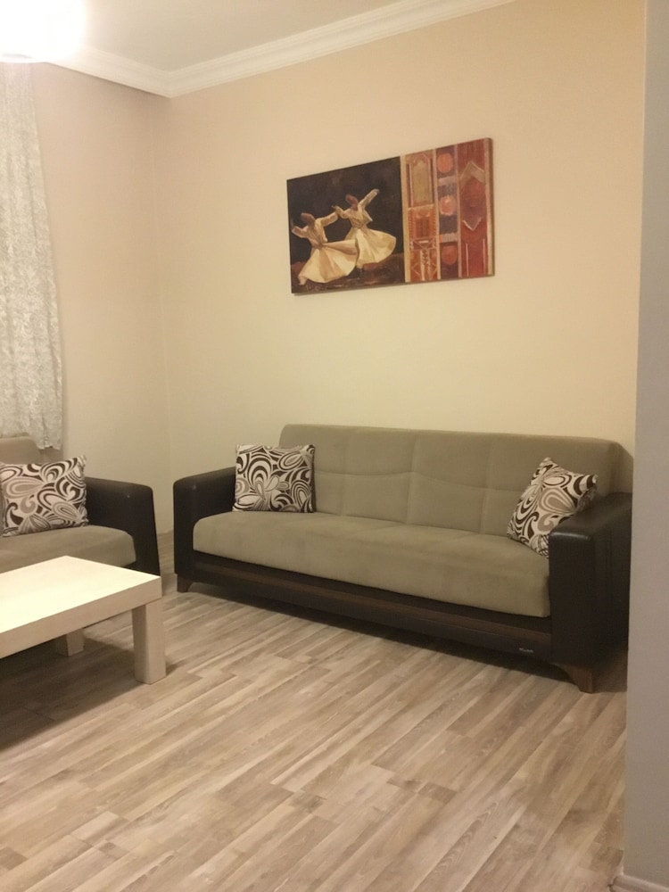 Berce Apartment & Suites