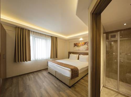 B'Guest House&Apartment